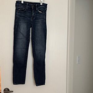 American Eagle - Dark Wash Women’s Skinny Jeans - Indigo Blue